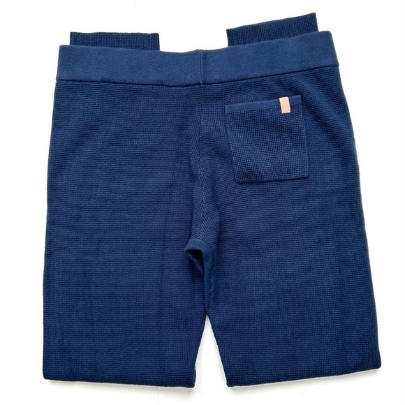 Lunya Waffle Knit Slim Pants Navy Blue Cozy Cotton Silk Thermal Back Pocket Sz L - Picture 7 of 9